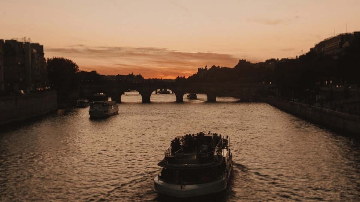 How to Find Italy Facebook Influencers for Collaboration in Australia