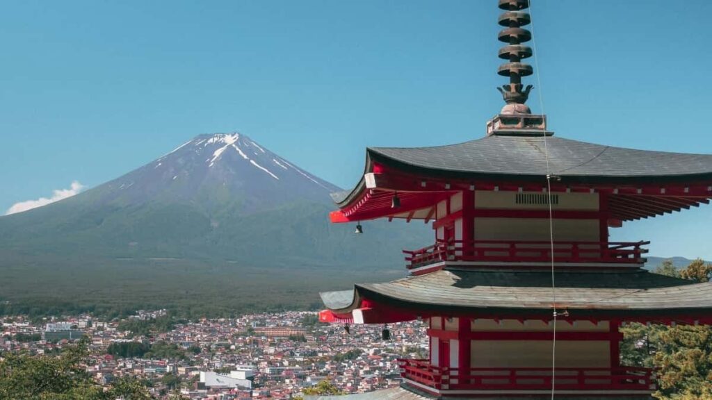Top 10 Instagram Influencers You Should Collaborate With in South Korea