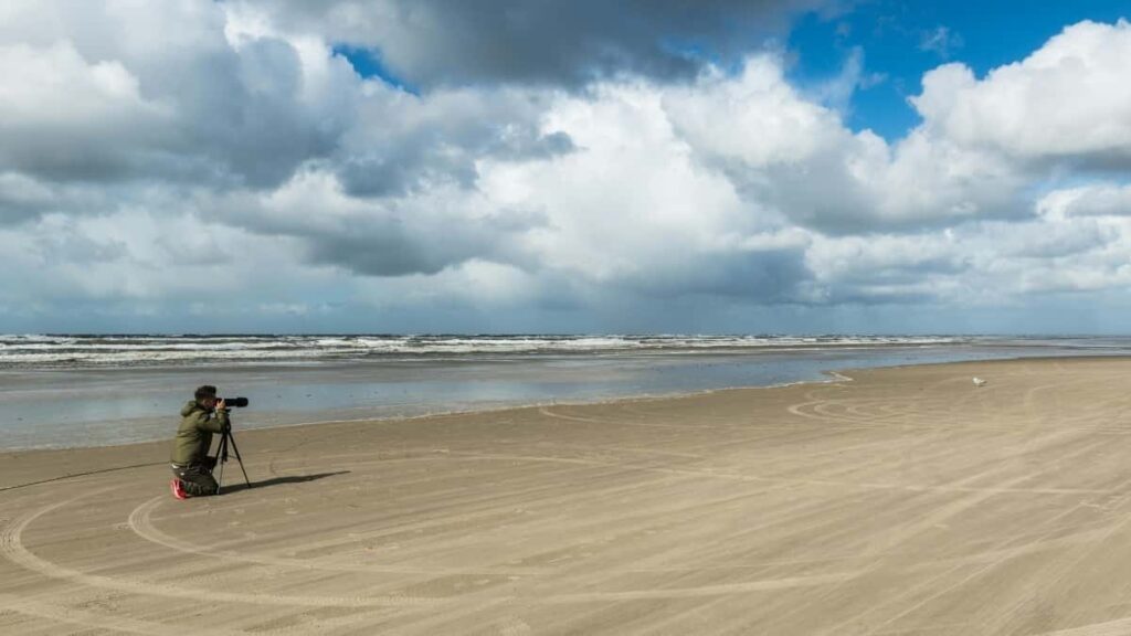 Practical guide for Australian creators to pitch Bosnia & Herzegovina brands featured on Netflix, build affiliate deals and localised promotion strategies.