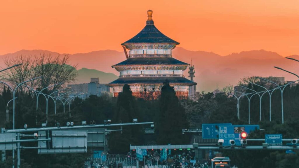 Practical playbook for Australian advertisers to discover Mexican Spotify creators, vet partnerships, and drive qualified landing-page traffic in 2025.