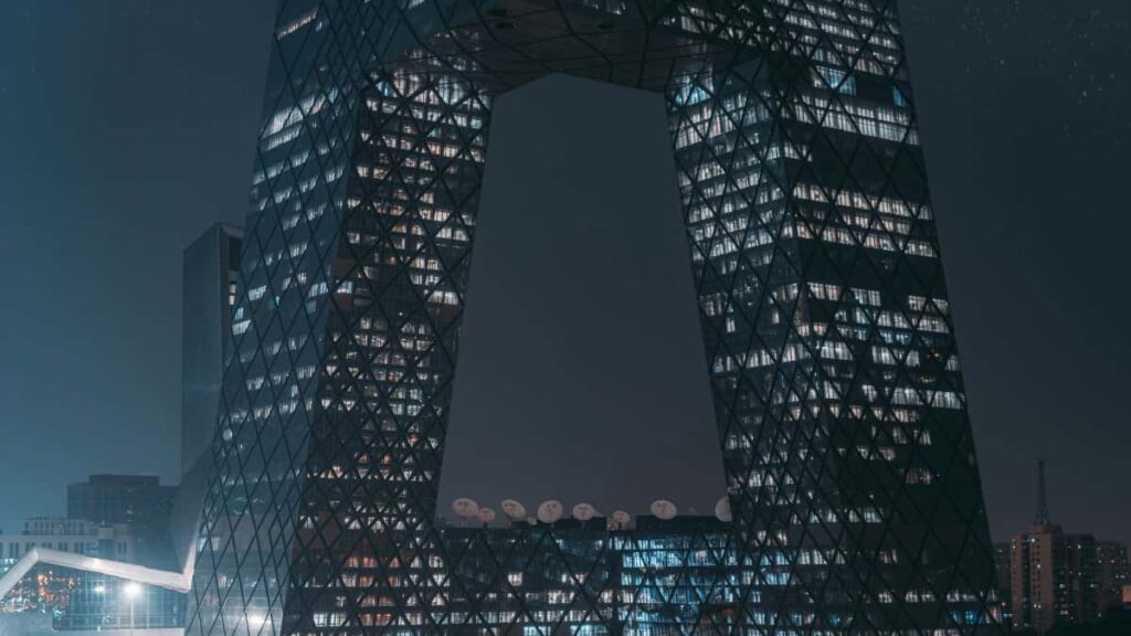 Practical guide for Australian advertisers to discover and vet Portugal-based Snapchat creators for makeup tutorials outreach templates, platform tips, and campaign roadmaps.