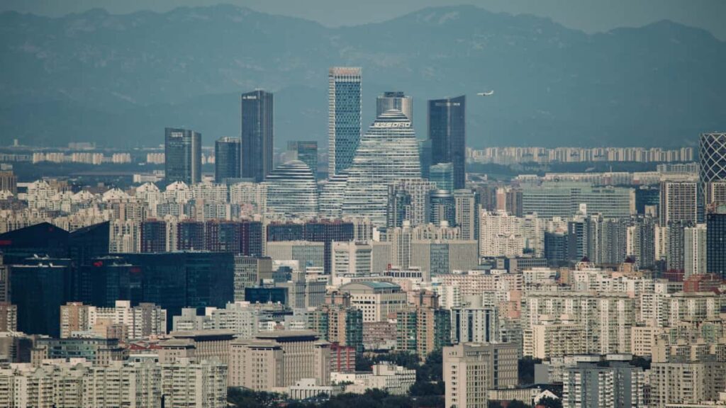 Practical playbook for Australian creators to land Luxembourg brand deals on Roposo and drive conversions with hard-hitting CTAs.