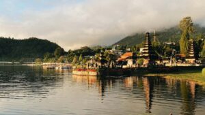 Practical playbook for Australian creators on reaching Kuwait-based brands selling on Amazon to make branded fitness content outreach, localization, paid seeding, and creative angles.